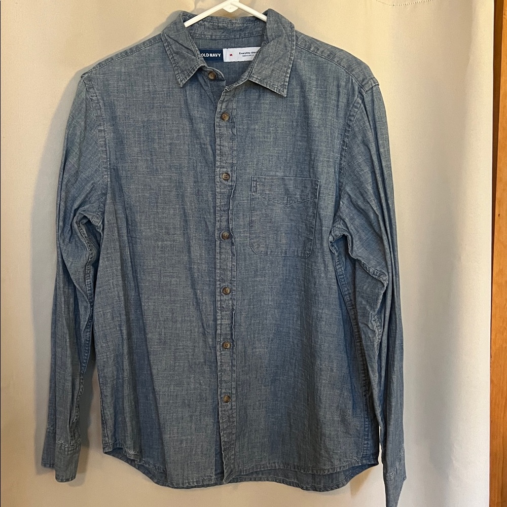 Old Navy Regular Fit Everyday Cotton Button Down - long sleeve